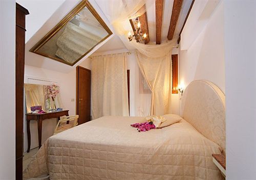 Locanda Acquavita Венеция Екстериор снимка